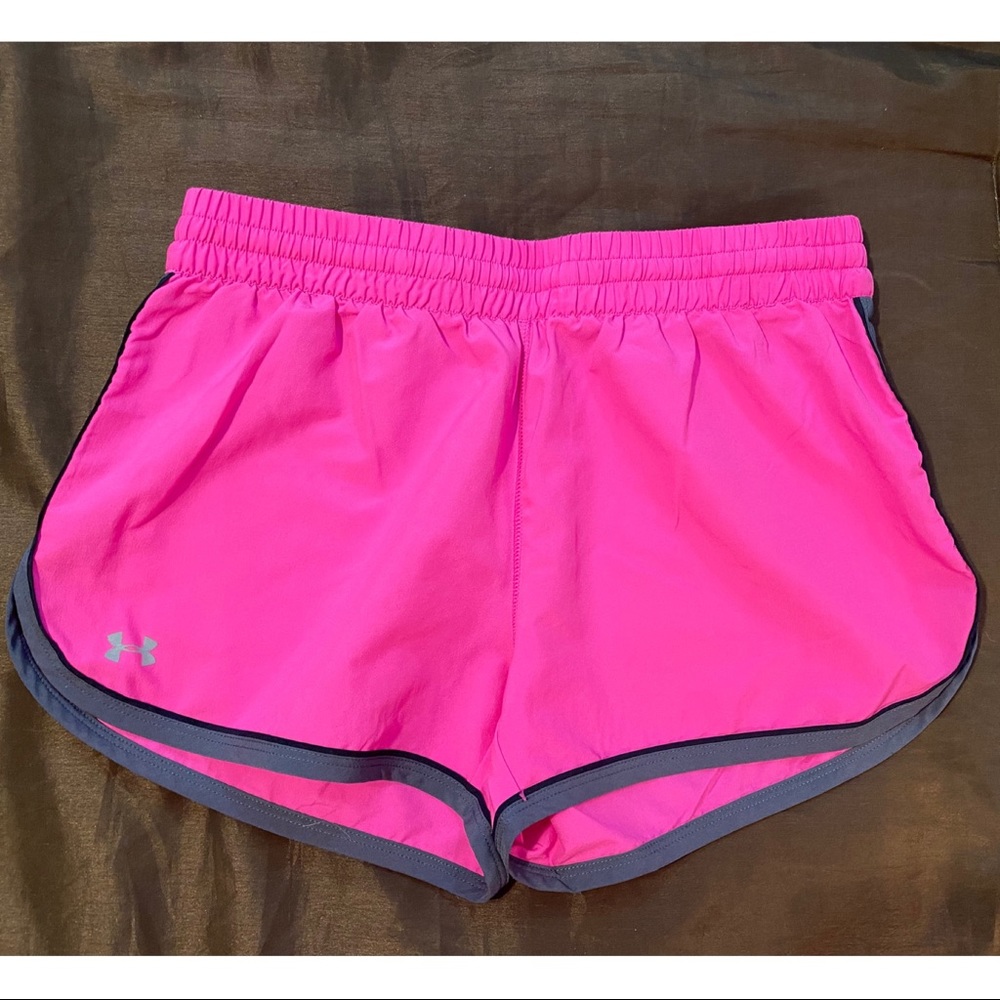 S/M Pink Women’s Under Armour Athletic Shorts